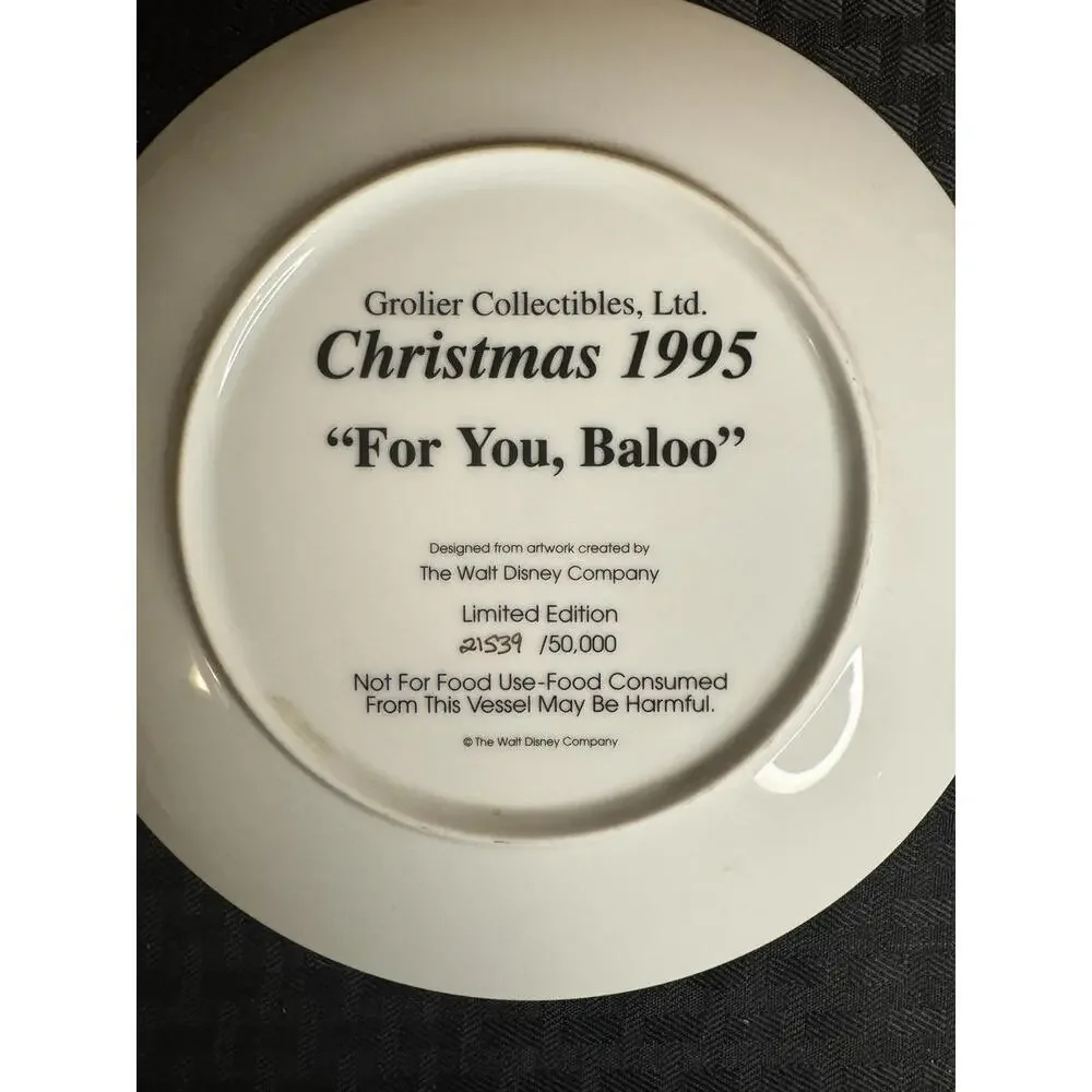 1995 Christmas Collectible‎ Plate Featuring Baloo - White Decorative Plate